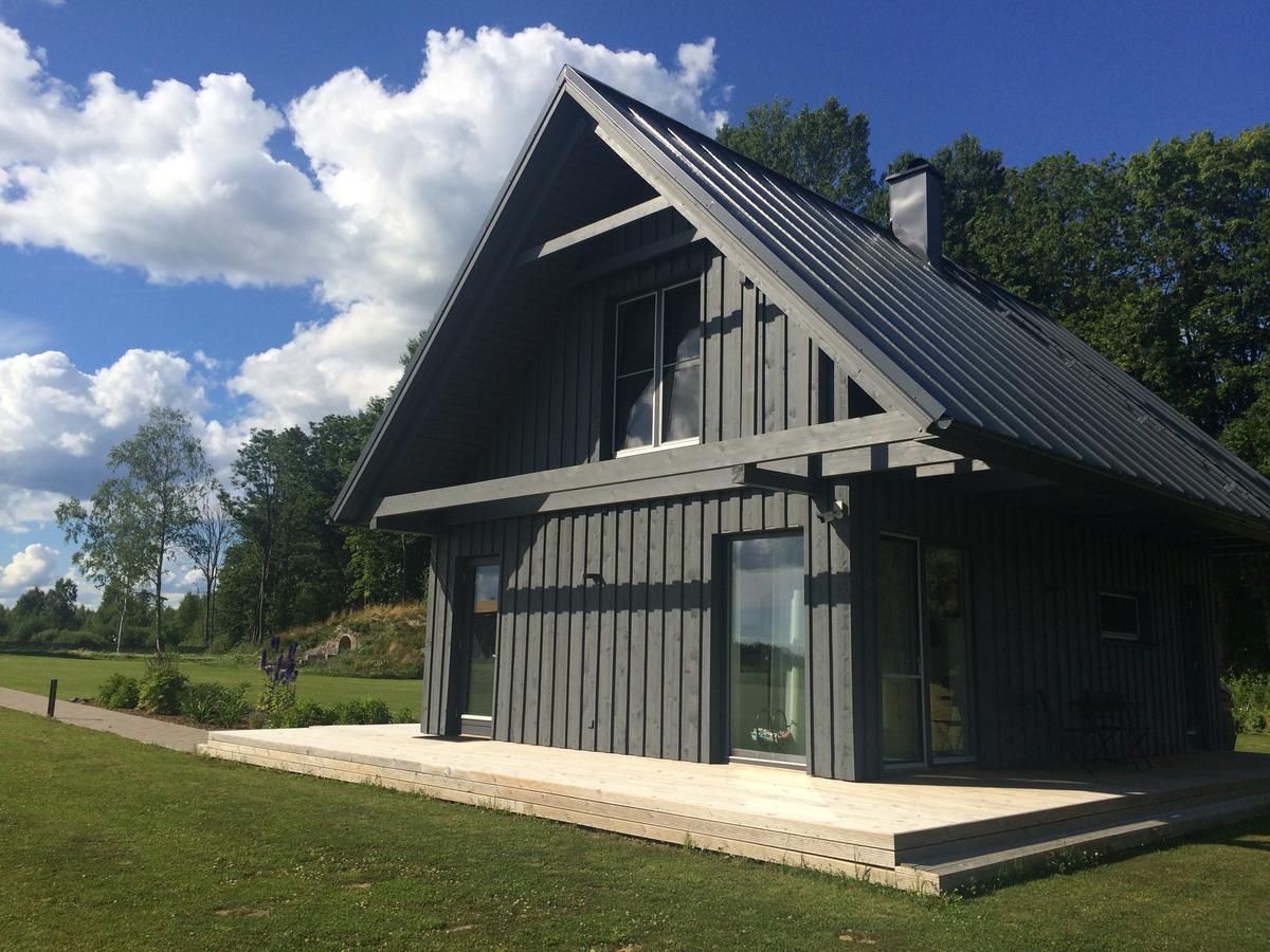 Piesta Riverside Cottage In Soomaa Region Kullimaa Exteriör bild