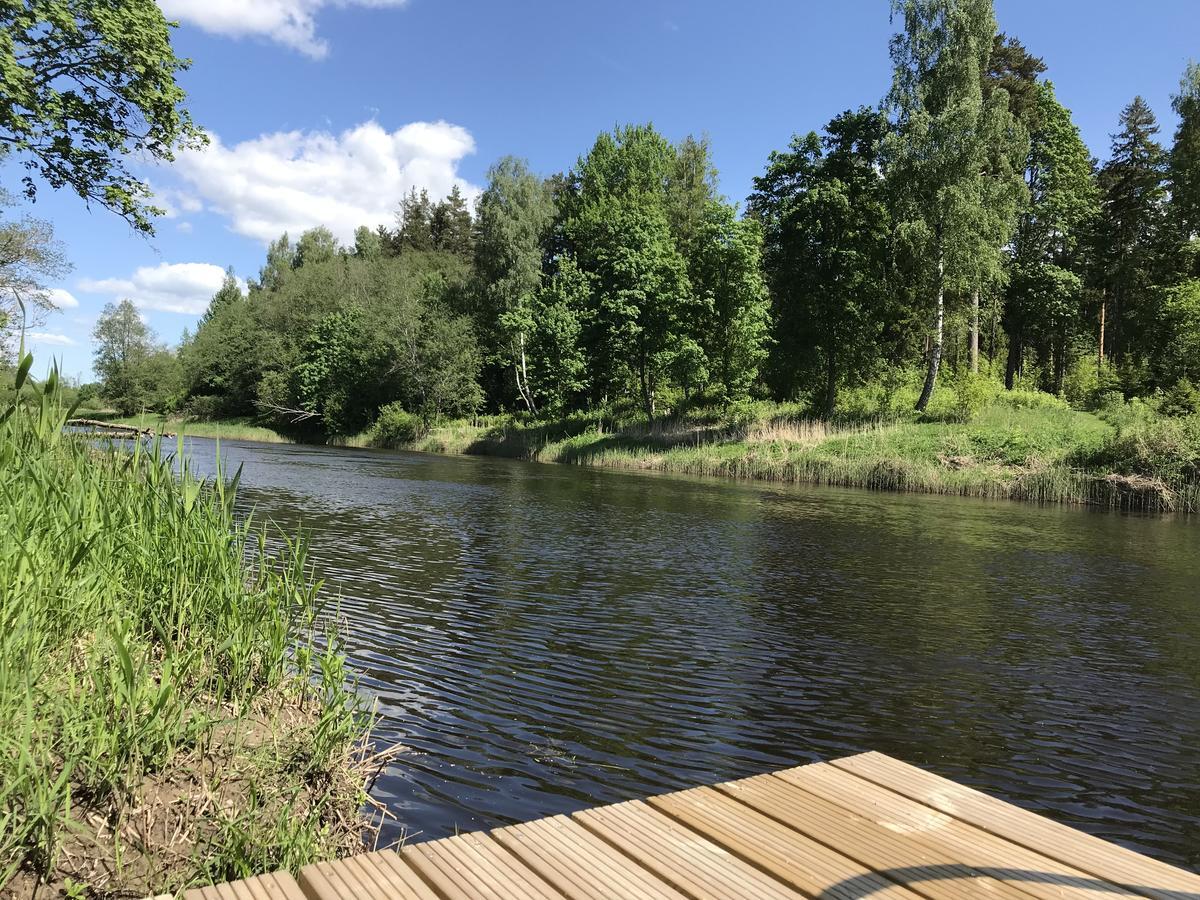 Piesta Riverside Cottage In Soomaa Region Kullimaa Exteriör bild